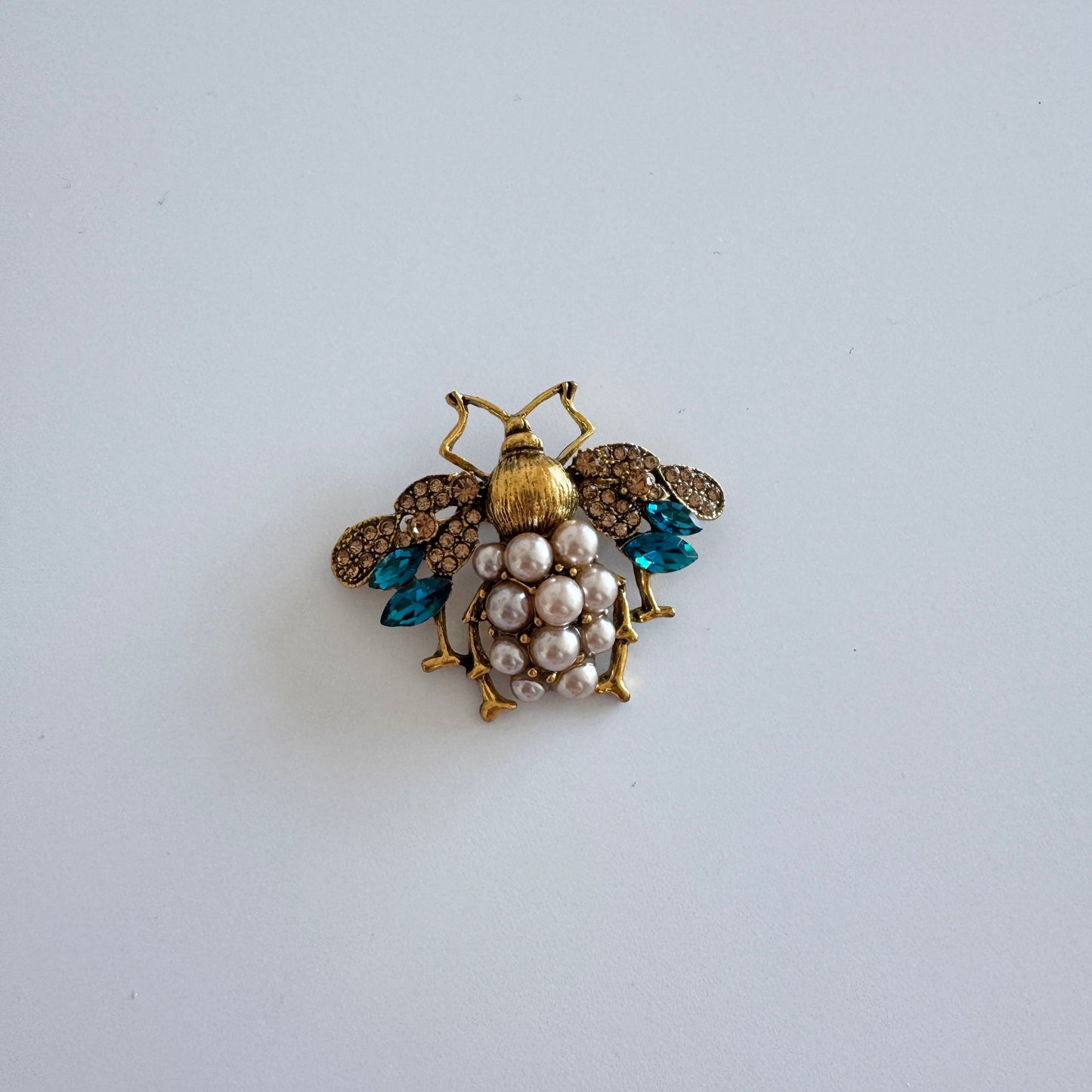 Bee Brooch - Blue